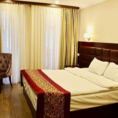 Velvet Hotel Тбілісі Екстер'єр фото