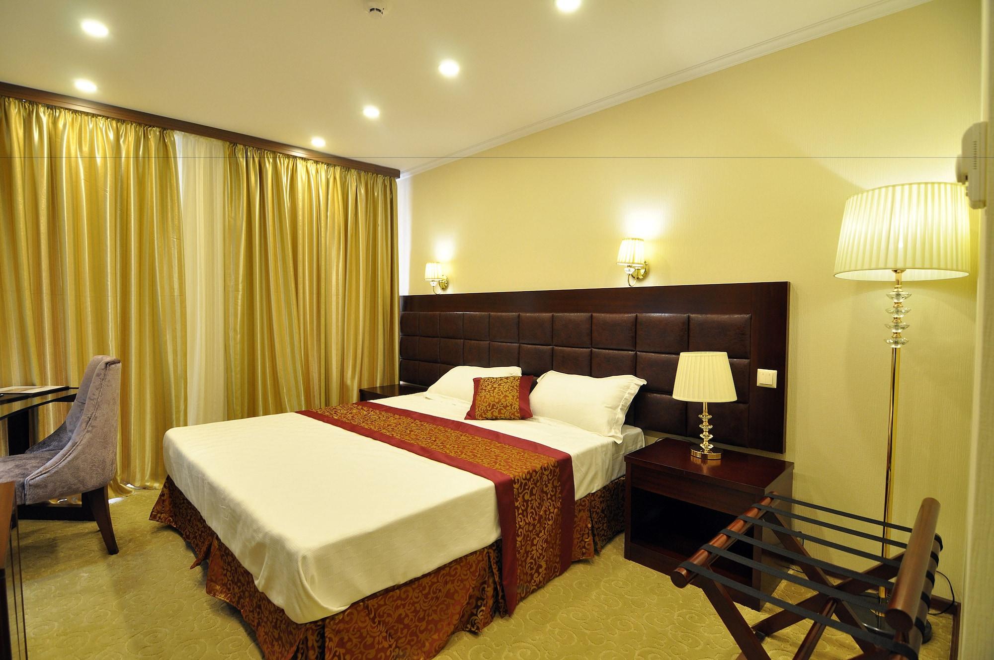 Velvet Hotel Тбілісі Екстер'єр фото