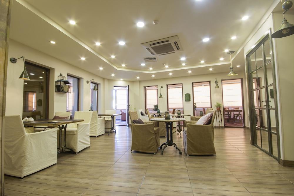 Velvet Hotel Тбілісі Екстер'єр фото