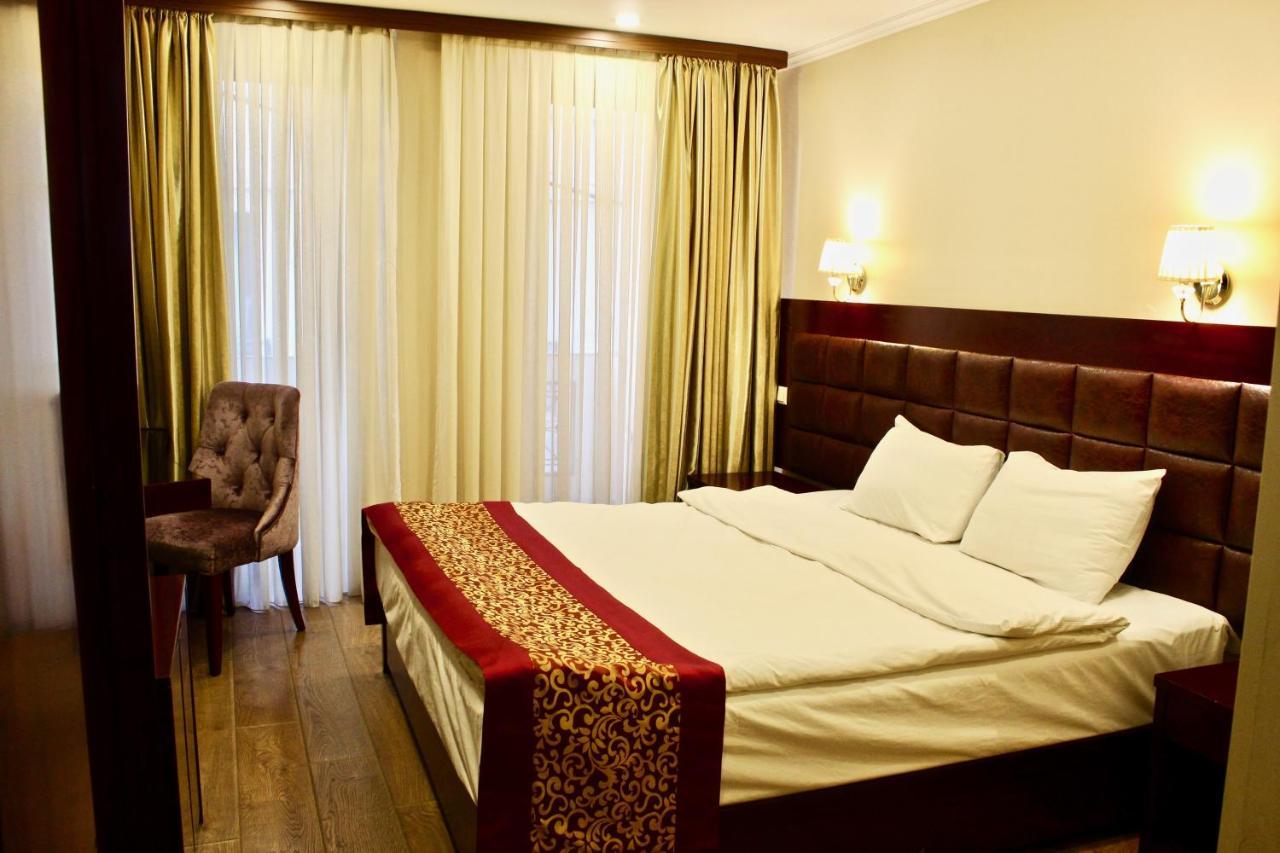 Velvet Hotel Тбілісі Екстер'єр фото