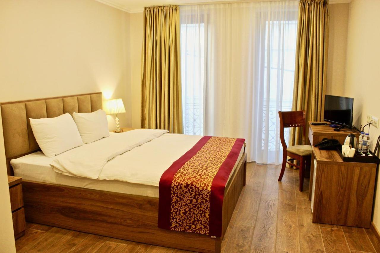 Velvet Hotel Тбілісі Екстер'єр фото
