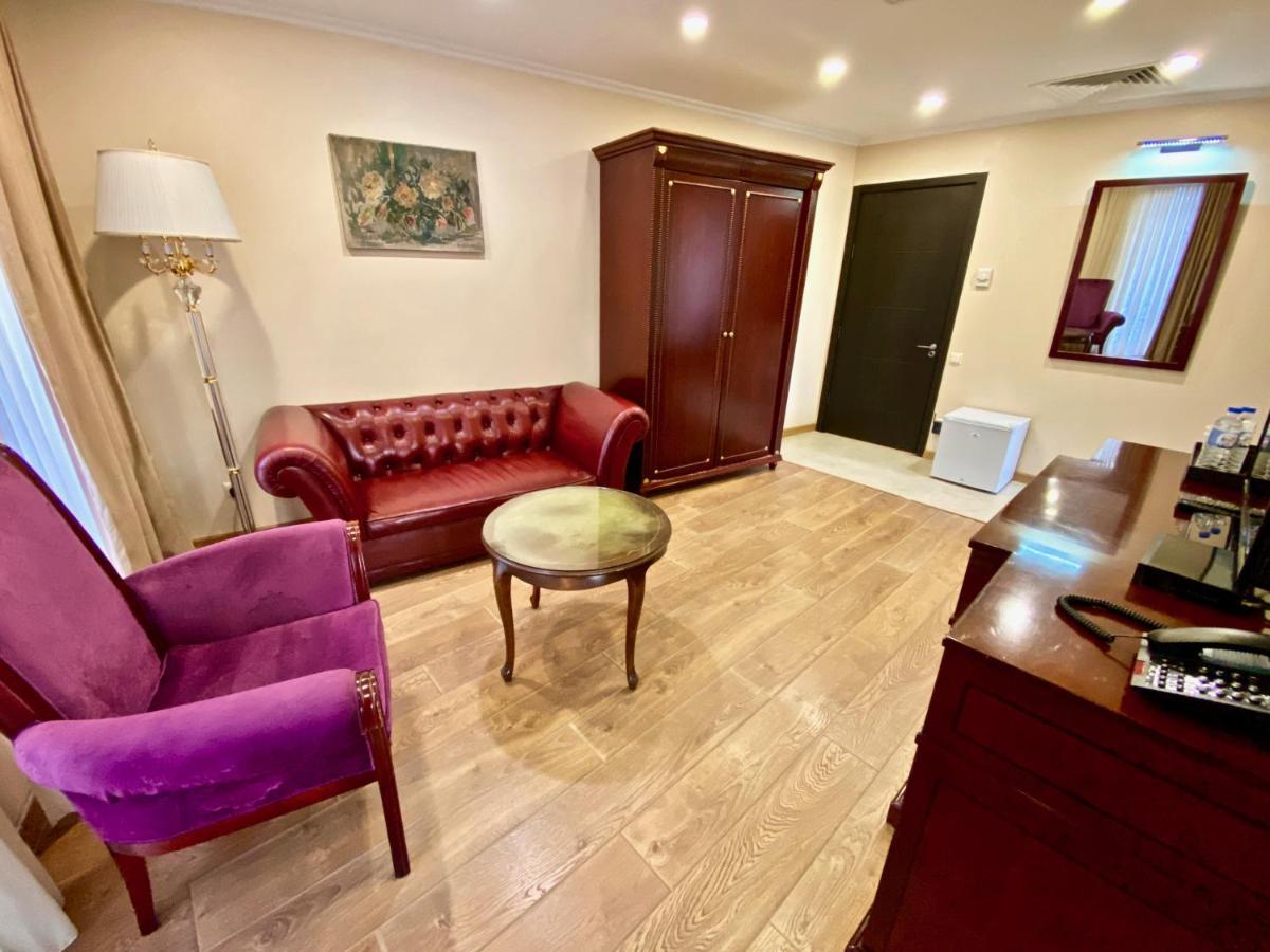 Velvet Hotel Тбілісі Екстер'єр фото