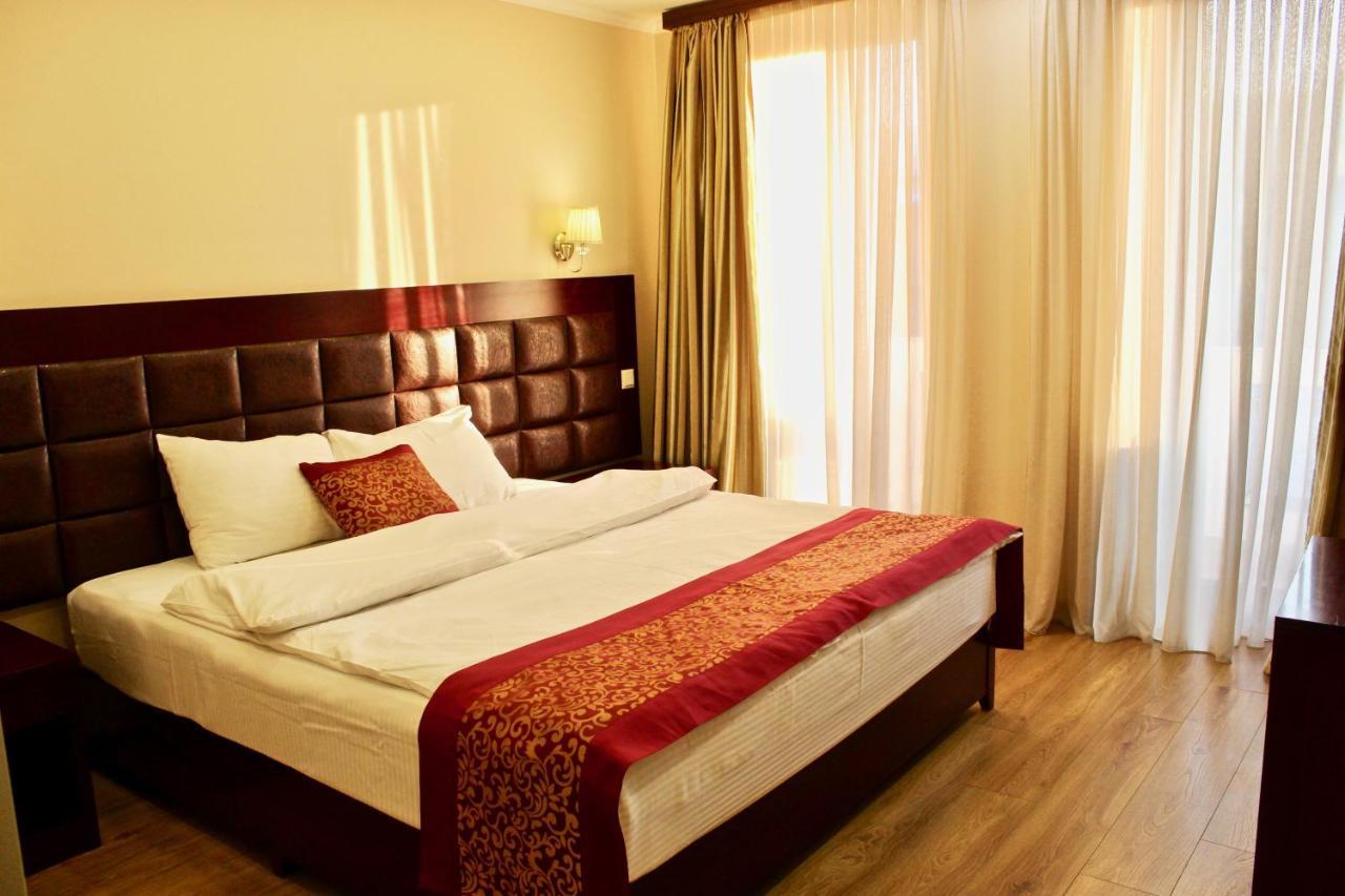 Velvet Hotel Тбілісі Екстер'єр фото