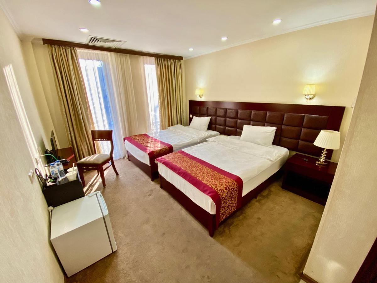 Velvet Hotel Тбілісі Екстер'єр фото