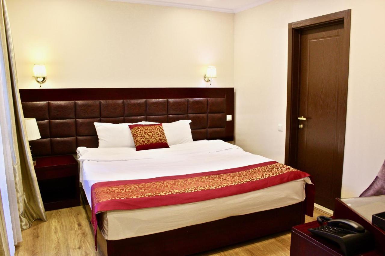 Velvet Hotel Тбілісі Екстер'єр фото