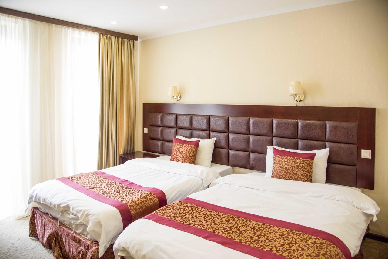 Velvet Hotel Тбілісі Екстер'єр фото