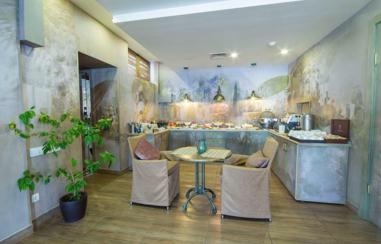 Velvet Hotel Тбілісі Екстер'єр фото
